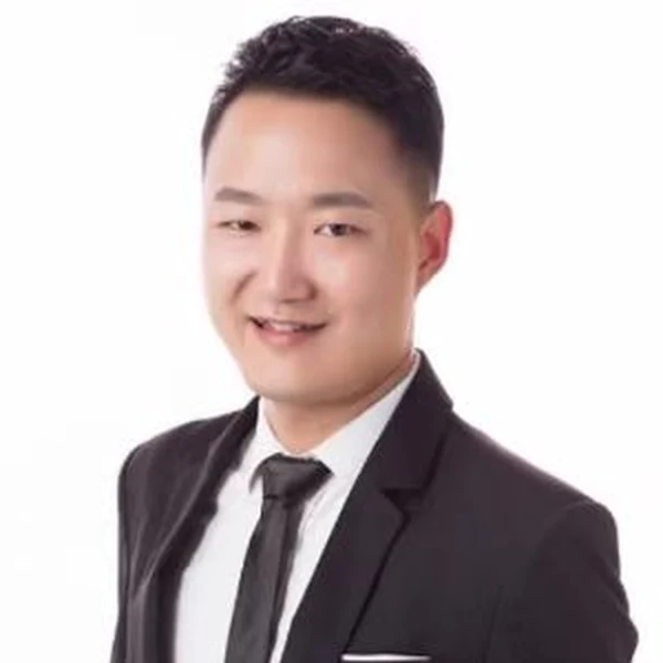 技术总监余老师